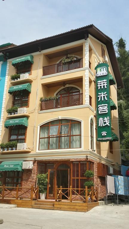 Raimi Hotel Csacsijü Kültér fotó